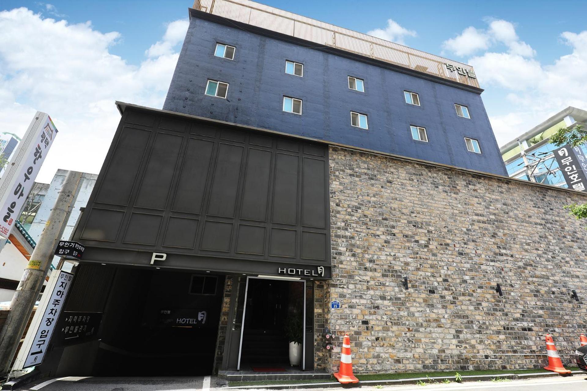 Pyeongtaek Moon Hotel Exterior photo